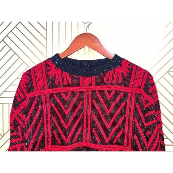 Vintage Men's Knit Geometric Pullover Round Neck Sweater Red Black Jacket Dad - Picture 4 of 5